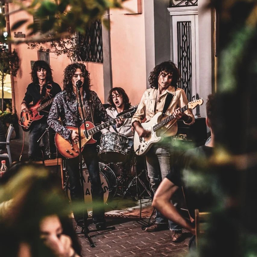 Live Music and DJSets